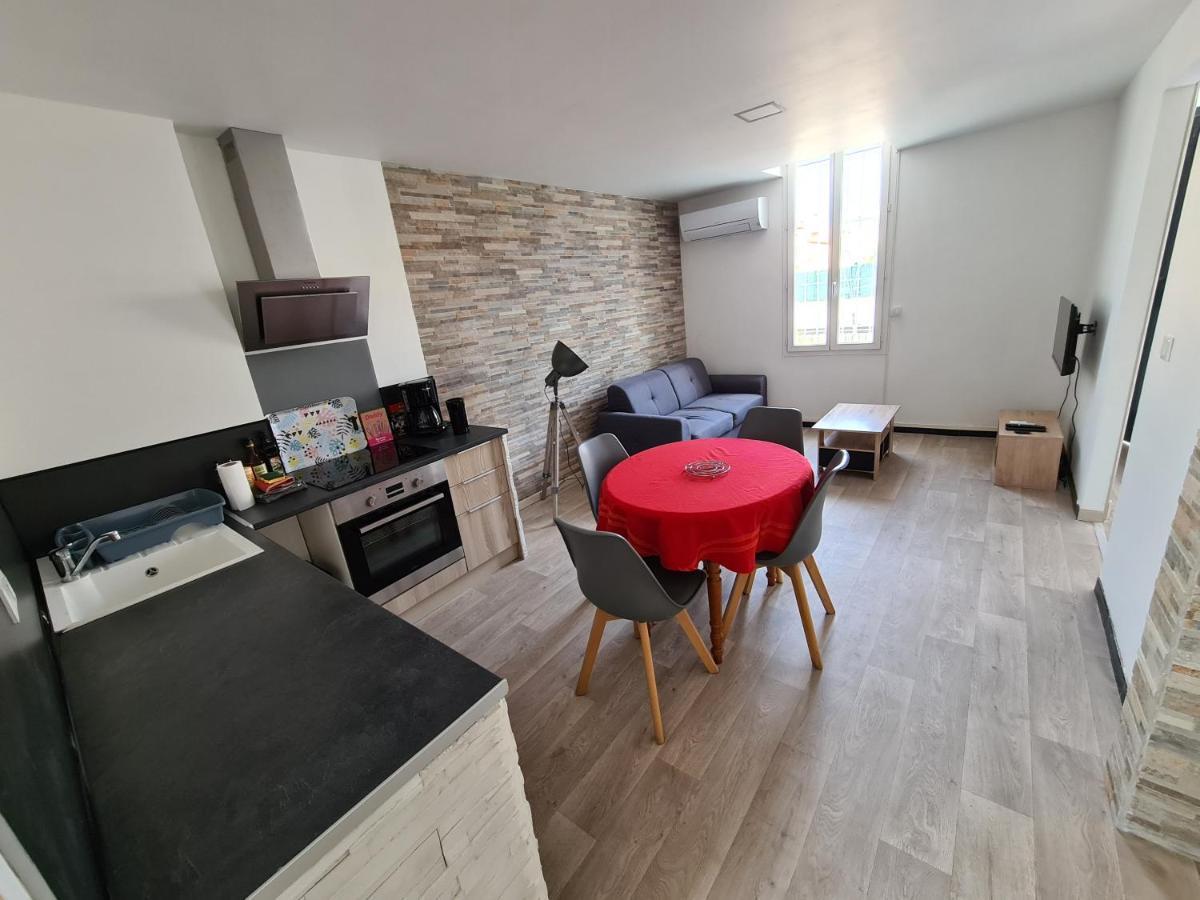 Appartement 60M2 Rdc Avec Jardin Saint-Génis Esterno foto