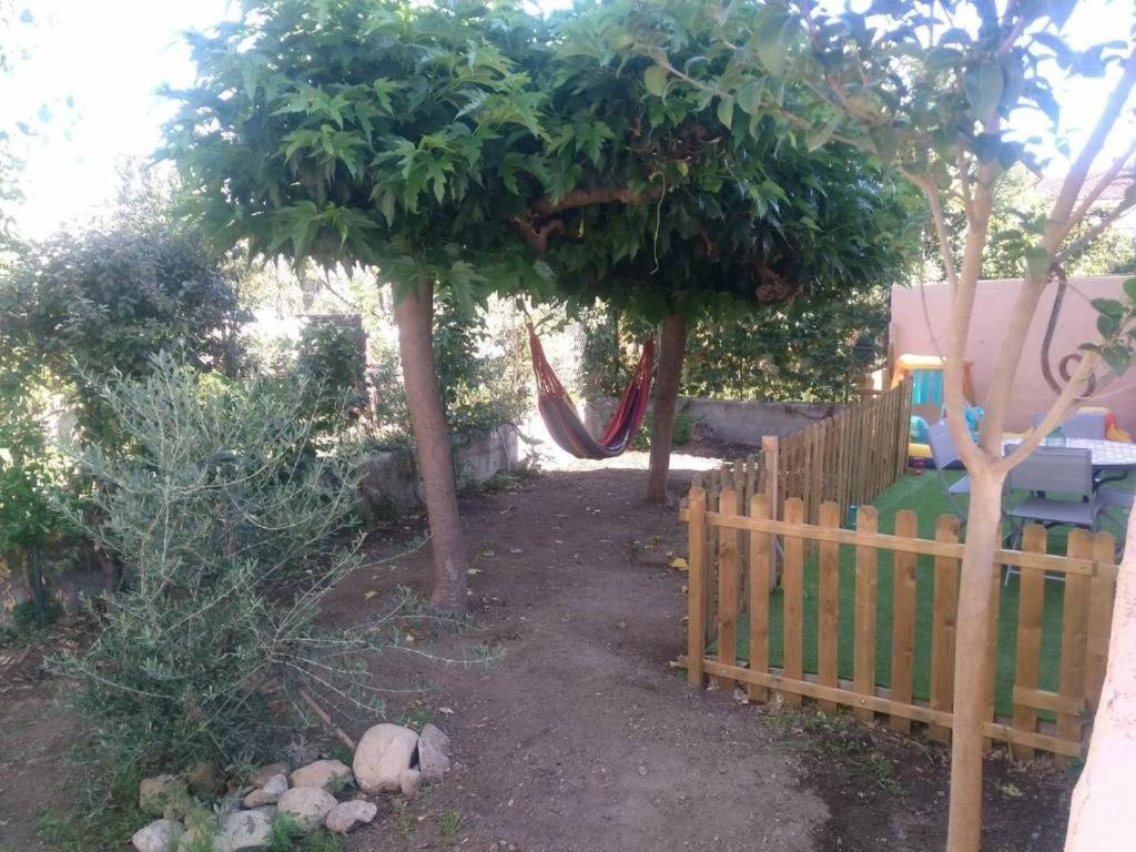 Appartement 60M2 Rdc Avec Jardin Saint-Génis Esterno foto